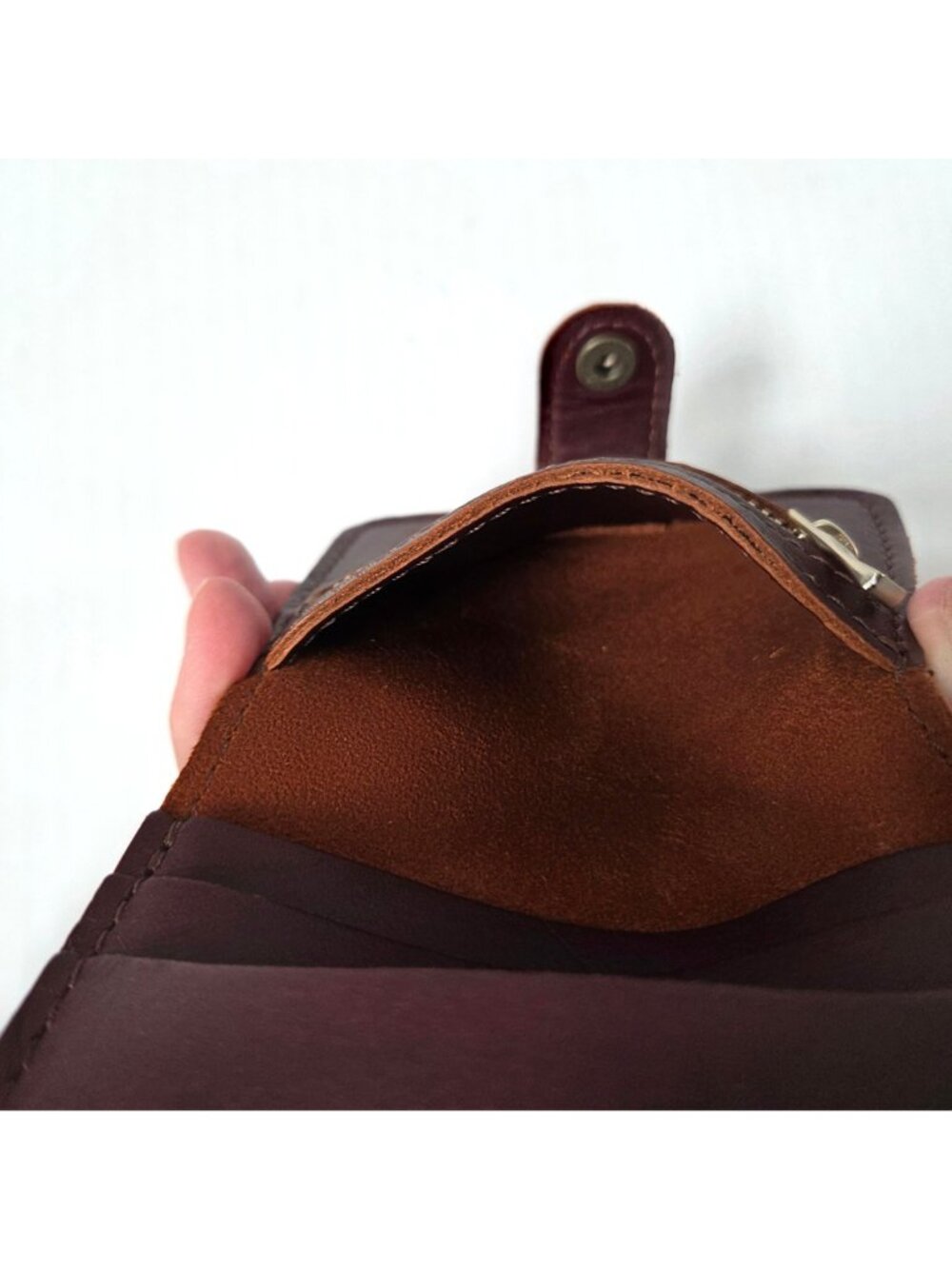 Portland Leather Goods Womens Smooth Brown Leather Mini Bifold Wallet - Picture 13 of 16
